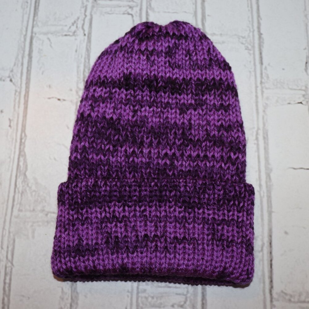 💜 Handmade Beanie · Variegated Violet Yarn · Boutique Knit